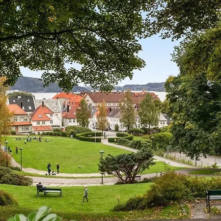 Quartet Bryggen - Quiet And Cozy - Norwegians Minimum Age 25 Апартаменты *