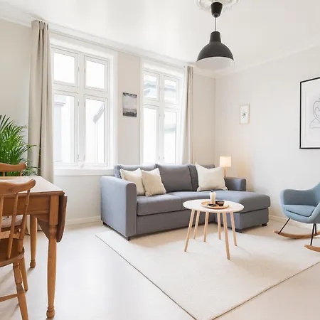 Four By Bryggen - Central, Quiet And Cozy - Norwegians Minimum Age 25 *